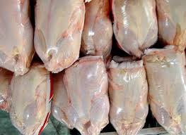 بیش از ۴۰ تن مرغ منجمد در فروشگاه‌های زنجیره‌ای استان توزیع می شود