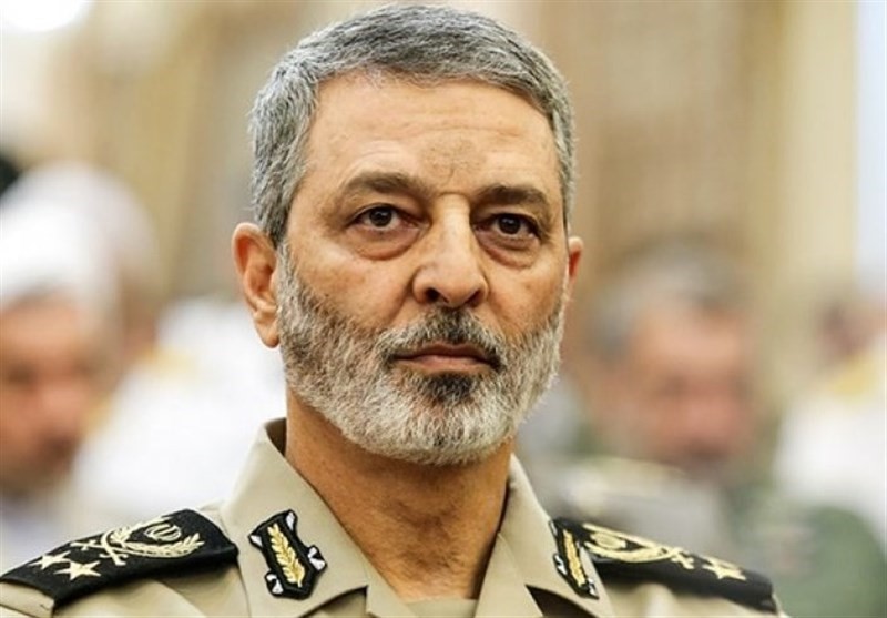 پیام تبریک فرمانده کل ارتش بمناسبت چهل و یکمین سالگرد پیروزی انقلاب اسلامی