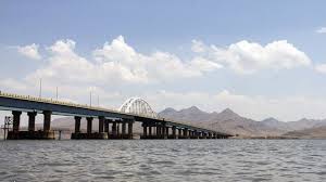 رهاسازی حق آبه دریاچه ارومیه صورت می‌گیرد