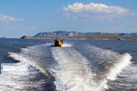 کاهش آب دریاچه ارومیه در این فصل طبیعی است